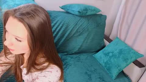 Mary online show from April 2026 07:36:02 PM