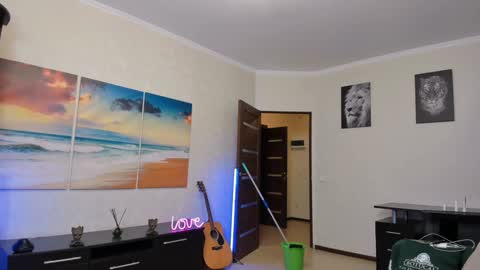 Snapshot of marc105100 chatting on February 2025 04:47:01 PM alex marvelxx online show from February 2025 04:47:01 PM