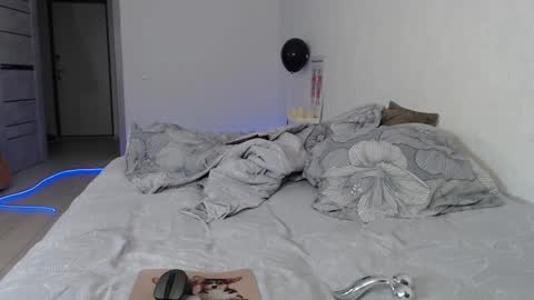 Snapshot of marc105100 chatting on November 2025 05:39:01 AM alex marvelxx online show from November 2025 05:39:01 AM