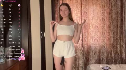 Alisa online show from April 2026 02:09:01 AM