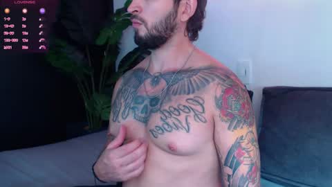 marco_allison43 online show from October 2025 08:50:02 PM