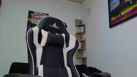 Snapshot of marco_diaz1 chatting on September 2025 11:06:02 PM Marco Diaz online show from September 2025 11:06:02 PM