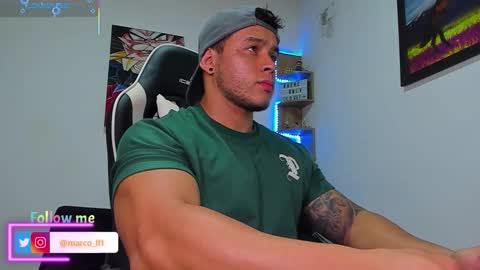 Snapshot of marco_diaz1 chatting on December 2025 01:00:01 AM Marco Diaz online show from December 2025 01:00:01 AM