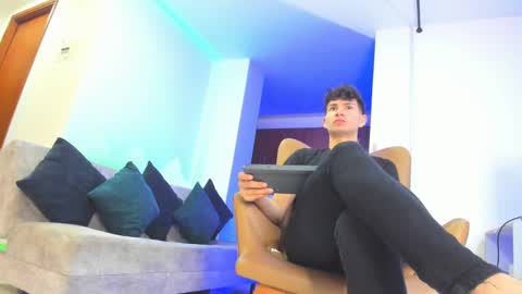 marcus_fire online show from February 2025 07:55:02 AM