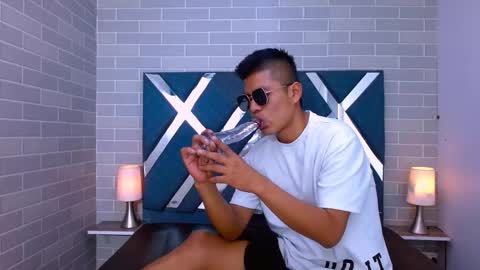 marcus hans online show from November 2025 08:31:01 PM