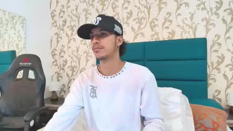 Snapshot of marcus_jeron chatting on September 2025 11:31:02 PM marcus_jeron online show from September 2025 11:31:02 PM