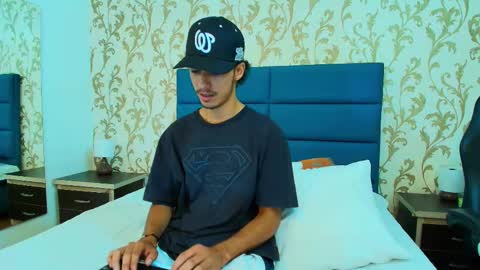 Snapshot of marcus_jeron chatting on October 2025 12:08:02 AM marcus_jeron online show from October 2025 12:08:02 AM