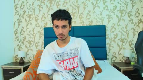 Snapshot of marcus_jeron chatting on October 2025 04:32:01 AM marcus_jeron online show from October 2025 04:32:01 AM