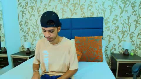 Snapshot of marcus_jeron chatting on October 2025 08:55:02 PM marcus_jeron online show from October 2025 08:55:02 PM