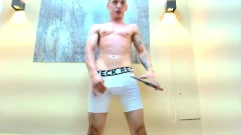 marcus_smithh online show from October 2025 10:18:02 PM