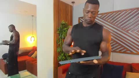 Snapshot of marcusblack_ chatting on March 2025 11:21:01 AM Marcusssss online show from March 2025 11:21:01 AM