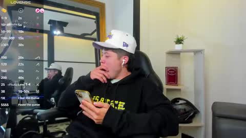 Snapshot of marcuscollins1_ chatting on November 2025 02:49:02 PM Marcus online show from November 2025 02:49:02 PM