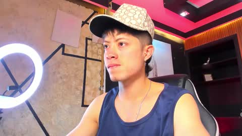 Snapshot of marcuscollins1_ chatting on December 2025 01:27:01 PM Marcus online show from December 2025 01:27:01 PM