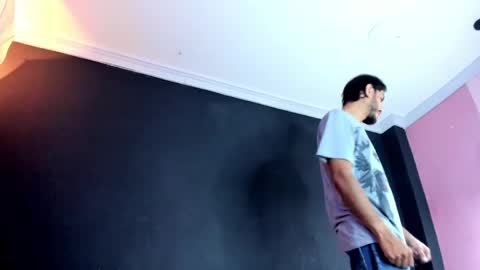 Snapshot of marcusgrayy chatting on April 2026 11:18:02 AM Marcus online show from April 2026 11:18:02 AM