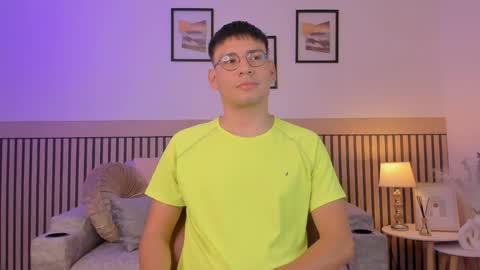 Snapshot of marcuswildx chatting on November 2025 10:59:02 PM marcus online show from November 2025 10:59:02 PM