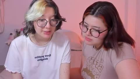 Snapshot of marcy_grey chatting on March 2025 10:07:02 PM danna online show from March 2025 10:07:02 PM