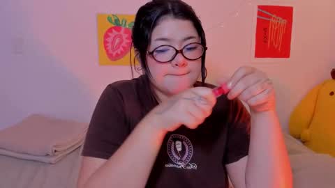 Snapshot of marcy_grey chatting on November 2025 06:41:02 PM danna online show from November 2025 06:41:02 PM