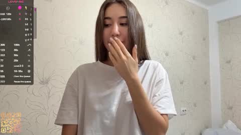 Emily online show from June 2026 04:48:01 AM