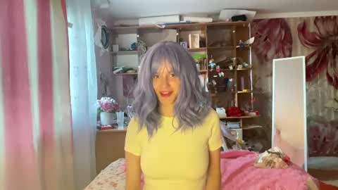 Snapshot of margaretpinky chatting on July 2026 04:39:01 PM Malvina online show from July 2026 04:39:01 PM