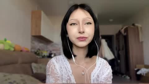 Nikki online show from April 2026 10:31:01 AM