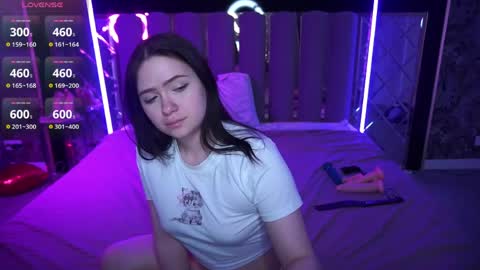 margaritagrey online show from April 2026 07:00:01 PM