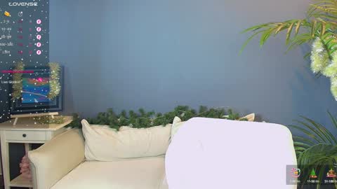 Snapshot of margeritirell chatting on January 2025 03:05:02 AM Margo online show from January 2025 03:05:02 AM