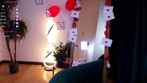 Snapshot of margeritirell chatting on February 2025 07:35:01 AM Margo online show from February 2025 07:35:01 AM