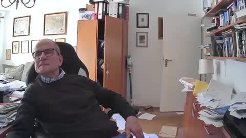 Snapshot of marginalie chatting on March 2025 12:33:02 PM marginalie online show from March 2025 12:33:02 PM