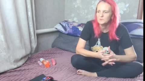 Snapshot of margo_and_alexxxlev chatting on September 2025 07:10:02 AM Margo and Alex online show from September 2025 07:10:02 AM