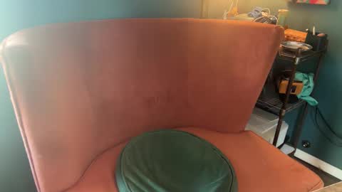 Snapshot of margolane chatting on November 2025 03:34:01 PM Elle online show from November 2025 03:34:01 PM