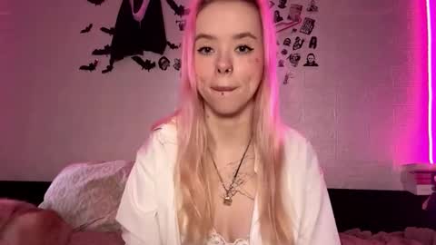 Snapshot of margueritatubman chatting on December 2025 12:21:02 PM Sofia online show from December 2025 12:21:02 PM