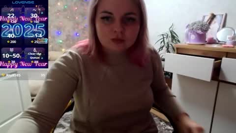 Mari online show from January 2025 04:21:01 AM