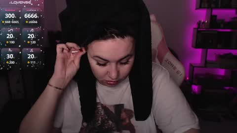 Snapshot of mari_moore7 chatting on January 2025 05:59:02 AM mari moore online show from January 2025 05:59:02 AM