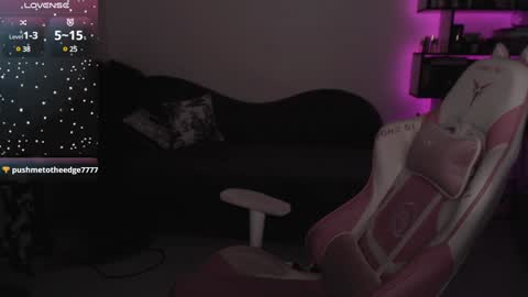 Snapshot of mari_moore7 chatting on January 2025 07:08:02 AM mari moore online show from January 2025 07:08:02 AM