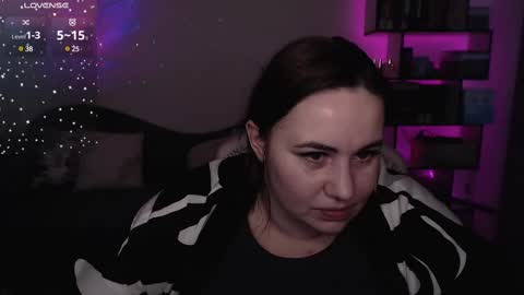 Snapshot of mari_moore7 chatting on March 2025 02:21:01 PM mari moore online show from March 2025 02:21:01 PM