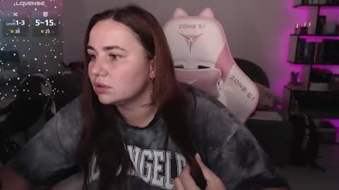 Snapshot of mari_moore7 chatting on September 2025 07:21:02 AM mari moore online show from September 2025 07:21:02 AM