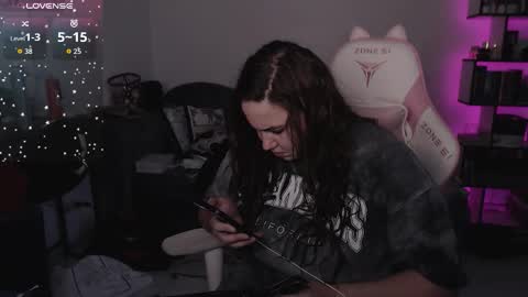 Snapshot of mari_moore7 chatting on October 2025 09:30:02 AM mari moore online show from October 2025 09:30:02 AM