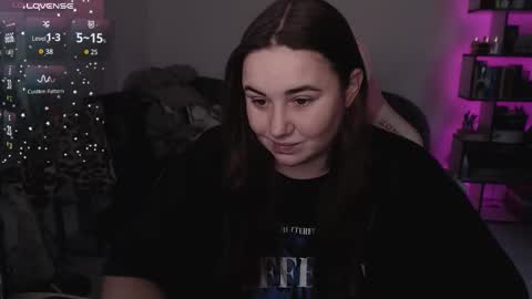 Snapshot of mari_moore7 chatting on October 2025 06:43:02 AM mari moore online show from October 2025 06:43:02 AM