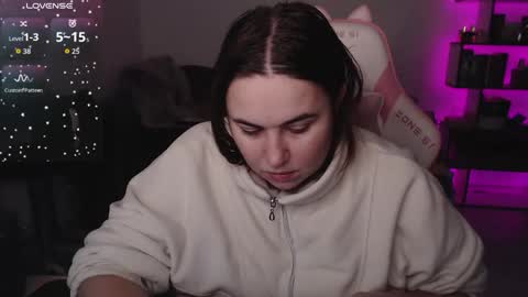 Snapshot of mari_moore7 chatting on November 2025 07:02:02 AM mari moore online show from November 2025 07:02:02 AM