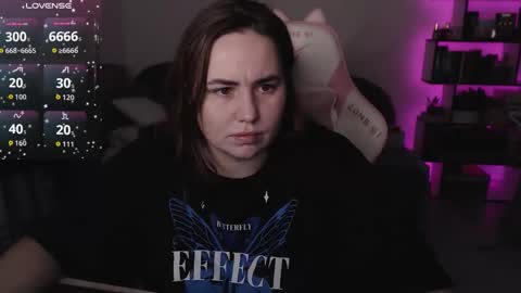 Snapshot of mari_moore7 chatting on November 2025 06:49:02 AM mari moore online show from November 2025 06:49:02 AM