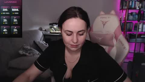 mari moore online show from May 2026 07:26:01 AM