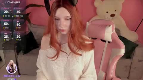 Snapshot of mari_nett chatting on March 2025 06:57:02 AM mari_nett online show from March 2025 06:57:02 AM