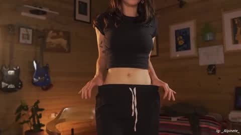 Alfonsina online show from October 2025 09:45:01 PM