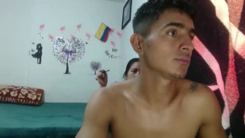 Snapshot of maria_and_angel17 chatting on December 2024 05:08:02 PM Mara and ngel online show from December 2024 05:08:02 PM