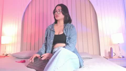 Maria  online show from January 2026 11:58:01 AM