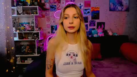 Maria online show from March 2025 04:15:02 AM