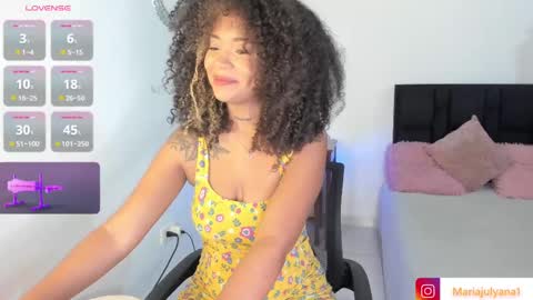 Snapshot of maria_julyana chatting on March 2025 05:22:02 AM V A N E S S A online show from March 2025 05:22:02 AM