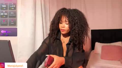 Snapshot of maria_julyana chatting on September 2025 06:18:01 AM V A N E S S A online show from September 2025 06:18:01 AM