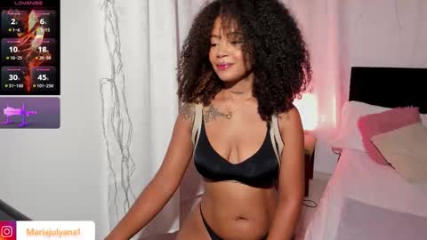 Snapshot of maria_julyana chatting on November 2025 05:51:01 AM V A N E S S A online show from November 2025 05:51:01 AM