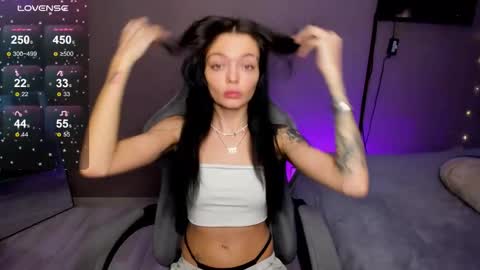 Maria  I work from home  online show from March 2026 09:46:01 AM